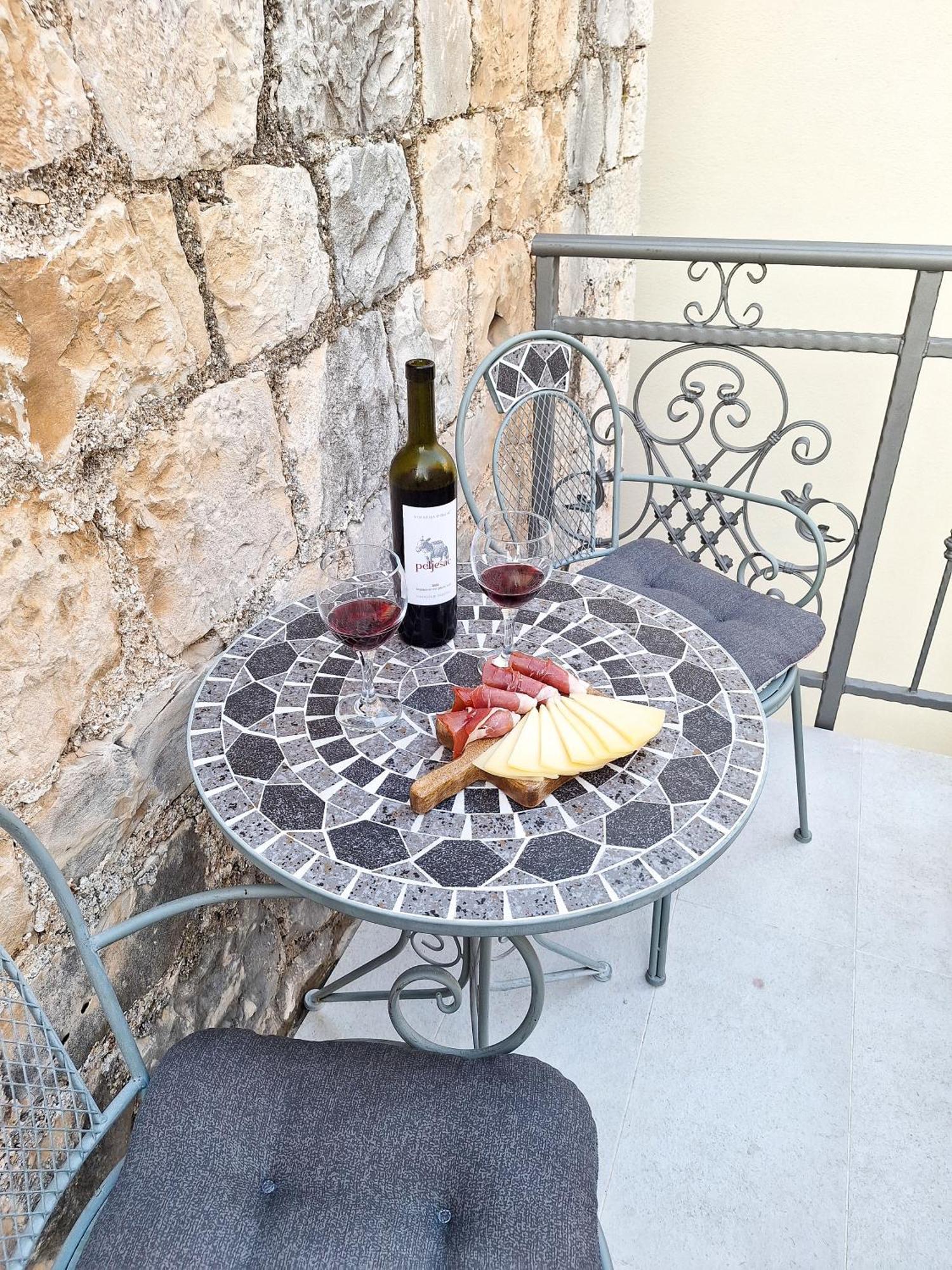 St Peter'S Heritage House Trogir Luaran gambar